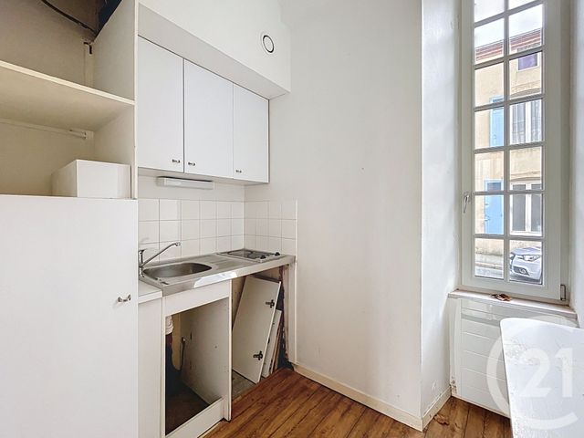 Appartement Studio à vendre - 1 pièce - 30.6 m2 - CHOLET - 49 - PAYS-DE-LOIRE - Century 21 Les Arcades