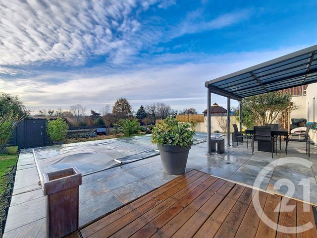 maison à vendre - 5 pièces - 120.0 m2 - BEAUPREAU EN MAUGES - 49 - PAYS-DE-LOIRE - Century 21 Les Arcades