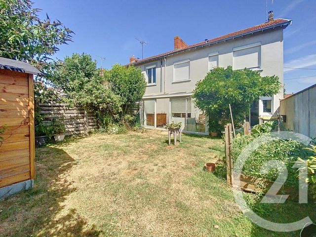 Afficher la photo en grand maison à vendre - 6 pièces - 94.0 m2 - CHOLET - 49 - PAYS-DE-LOIRE - Century 21 Les Arcades