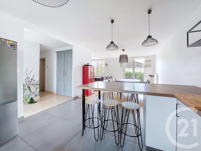 maison à vendre - 9 pièces - 191.0 m2 - CHOLET - 49 - PAYS-DE-LOIRE - Century 21 Les Arcades