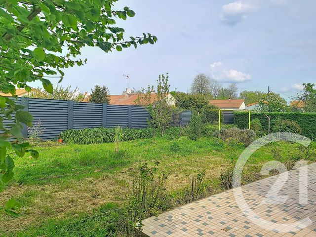 maison à vendre - 4 pièces - 76.0 m2 - ST LEGER SOUS CHOLET - 49 - PAYS-DE-LOIRE - Century 21 Les Arcades