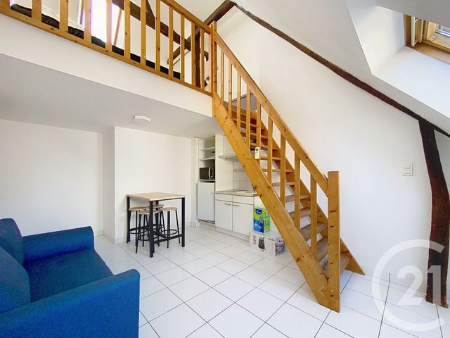 Appartement à louer - 2 pièces - 27.28 m2 - CHOLET - 49 - PAYS-DE-LOIRE - Century 21 Les Arcades