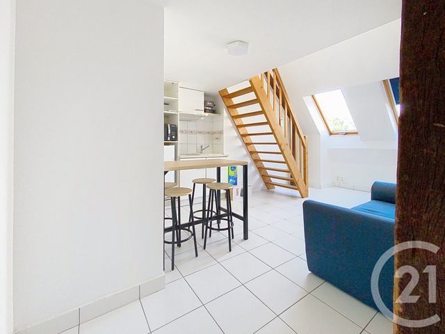 Appartement à louer - 2 pièces - 27.28 m2 - CHOLET - 49 - PAYS-DE-LOIRE - Century 21 Les Arcades