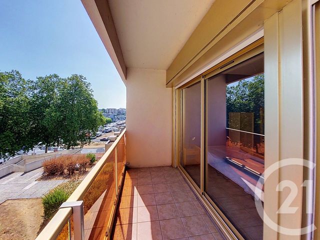 Appartement T3 à vendre - 3 pièces - 74.56 m2 - CHOLET - 49 - PAYS-DE-LOIRE - Century 21 Les Arcades