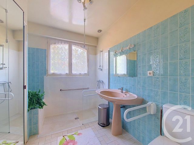 maison à vendre - 6 pièces - 143.0 m2 - CHOLET - 49 - PAYS-DE-LOIRE - Century 21 Les Arcades