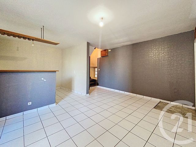 Appartement T3 à vendre - 3 pièces - 52.0 m2 - CHOLET - 49 - PAYS-DE-LOIRE - Century 21 Les Arcades