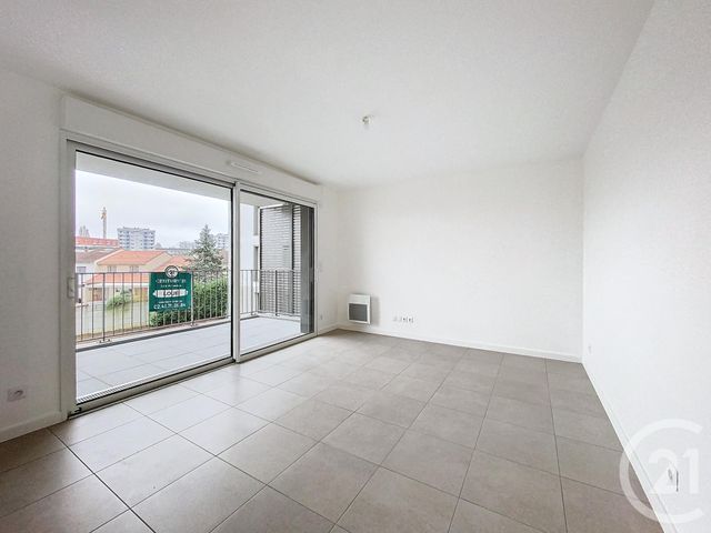 Appartement T2 à louer - 2 pièces - 46.08 m2 - CHOLET - 49 - PAYS-DE-LOIRE - Century 21 Les Arcades