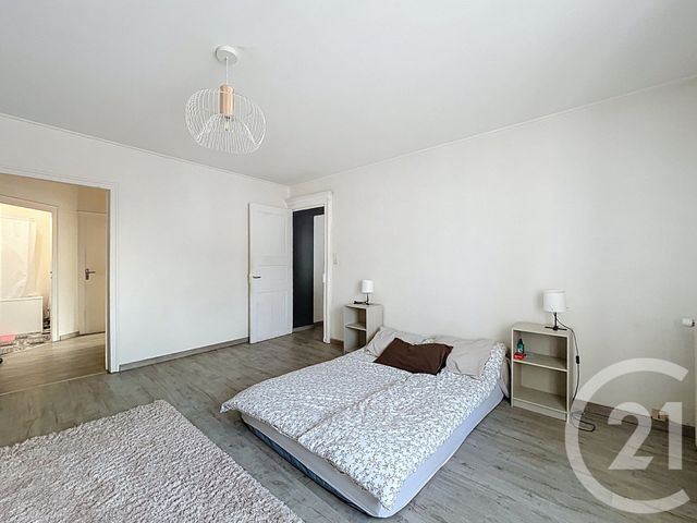 Appartement T2 à louer - 2 pièces - 62.0 m2 - CHOLET - 49 - PAYS-DE-LOIRE - Century 21 Les Arcades