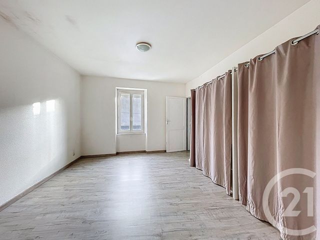 Appartement T2 à louer - 2 pièces - 62.0 m2 - CHOLET - 49 - PAYS-DE-LOIRE - Century 21 Les Arcades