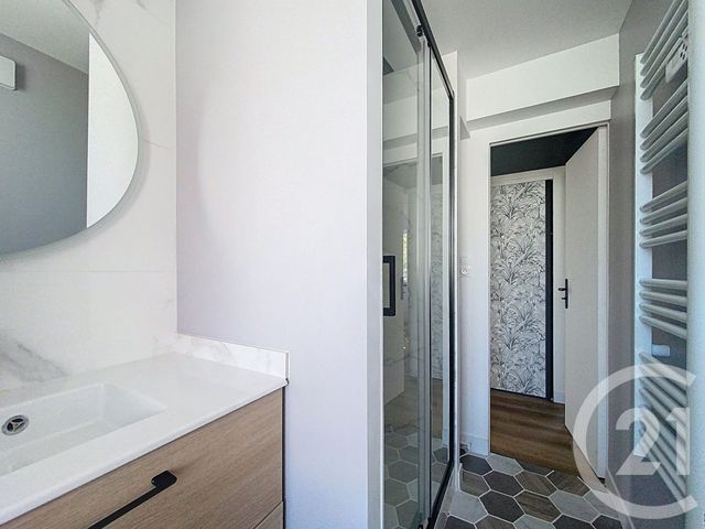 Appartement T3 à louer - 3 pièces - 64.3 m2 - CHOLET - 49 - PAYS-DE-LOIRE - Century 21 Les Arcades