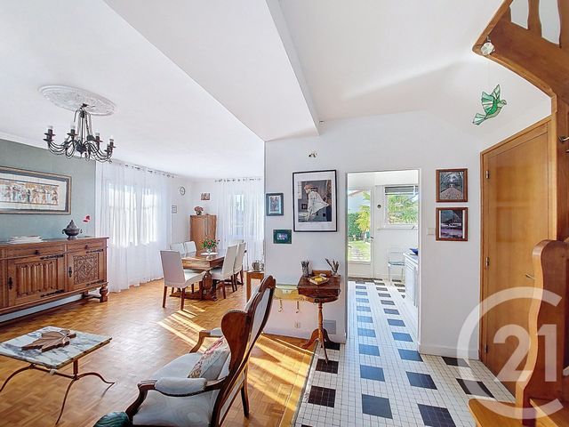 maison à vendre - 5 pièces - 94.0 m2 - LA SEGUINIERE - 49 - PAYS-DE-LOIRE - Century 21 Les Arcades