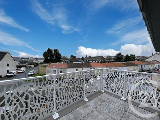 Appartement T3 à vendre - 3 pièces - 60.75 m2 - CHOLET - 49 - PAYS-DE-LOIRE - Century 21 Les Arcades