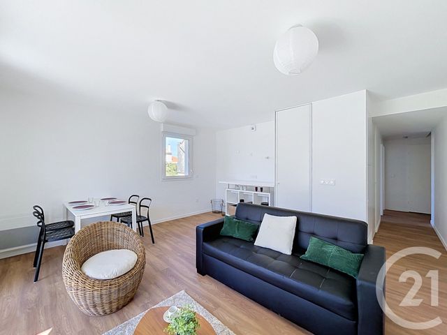 Appartement T3 à vendre - 3 pièces - 60.75 m2 - CHOLET - 49 - PAYS-DE-LOIRE - Century 21 Les Arcades