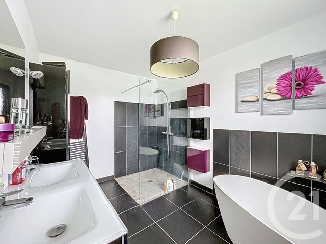 maison à vendre - 6 pièces - 155.0 m2 - CHEMILLE EN ANJOU - 49 - PAYS-DE-LOIRE - Century 21 Les Arcades