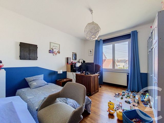 maison à vendre - 6 pièces - 166.0 m2 - CHOLET - 49 - PAYS-DE-LOIRE - Century 21 Les Arcades
