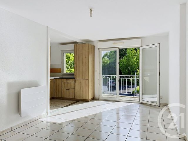 Appartement F2 à louer - 2 pièces - 48.27 m2 - BEAUPREAU EN MAUGES - 49 - PAYS-DE-LOIRE - Century 21 Les Arcades