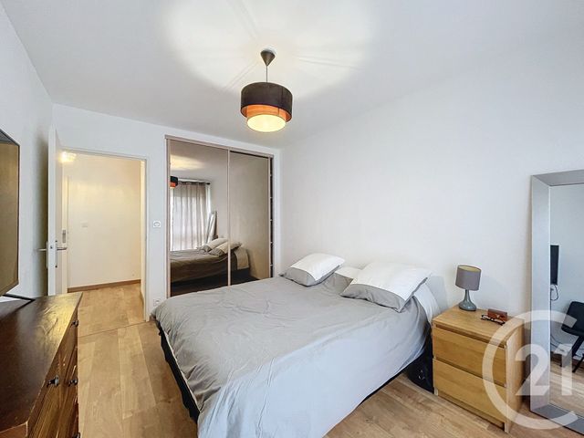 Appartement T5 à vendre - 6 pièces - 99.0 m2 - CHOLET - 49 - PAYS-DE-LOIRE - Century 21 Les Arcades