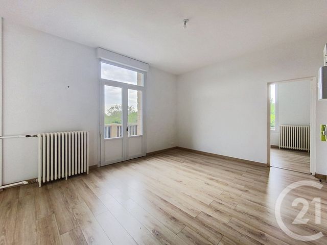 Appartement T2 à louer - 2 pièces - 40.09 m2 - CHOLET - 49 - PAYS-DE-LOIRE - Century 21 Les Arcades