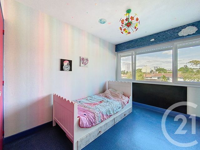 Appartement T3 à vendre - 3 pièces - 60.4 m2 - CHOLET - 49 - PAYS-DE-LOIRE - Century 21 Les Arcades