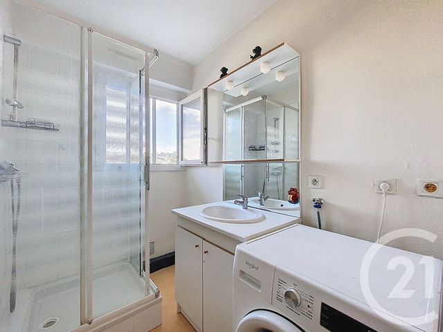 Appartement T3 à vendre - 3 pièces - 60.4 m2 - CHOLET - 49 - PAYS-DE-LOIRE - Century 21 Les Arcades