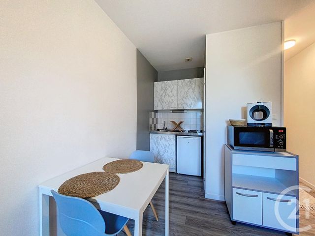 Appartement F1 à louer - 1 pièce - 19.7 m2 - CHOLET - 49 - PAYS-DE-LOIRE - Century 21 Les Arcades