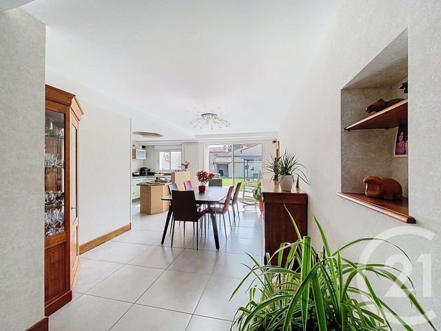 maison à vendre - 8 pièces - 140.0 m2 - CHOLET - 49 - PAYS-DE-LOIRE - Century 21 Les Arcades