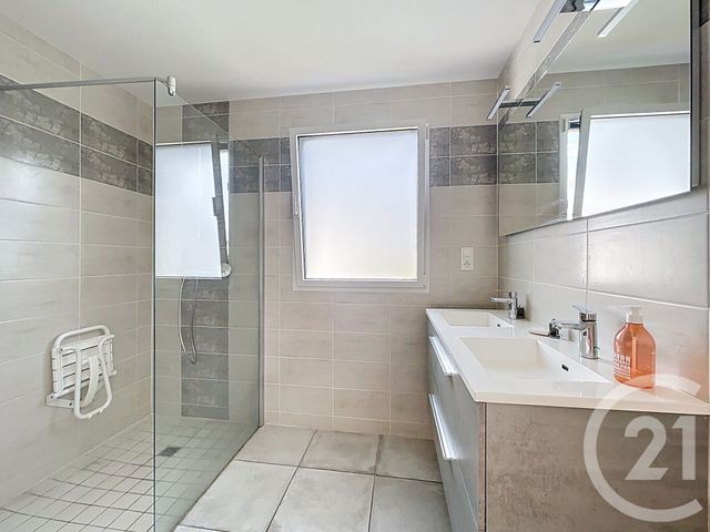 maison à louer - 4 pièces - 99.68 m2 - CHOLET - 49 - PAYS-DE-LOIRE - Century 21 Les Arcades