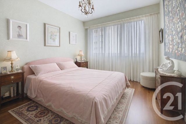 Appartement T5 à vendre - 5 pièces - 119.75 m2 - CHOLET - 49 - PAYS-DE-LOIRE - Century 21 Les Arcades