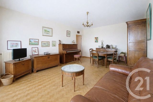 Appartement T5 à vendre - 5 pièces - 119.75 m2 - CHOLET - 49 - PAYS-DE-LOIRE - Century 21 Les Arcades