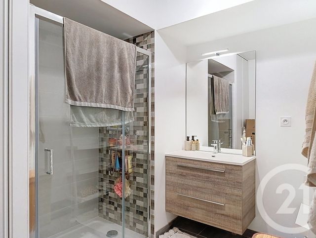 Appartement T3 à louer - 3 pièces - 62.42 m2 - CHOLET - 49 - PAYS-DE-LOIRE - Century 21 Les Arcades