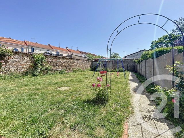 maison à vendre - 9 pièces - 150.0 m2 - CHOLET - 49 - PAYS-DE-LOIRE - Century 21 Les Arcades