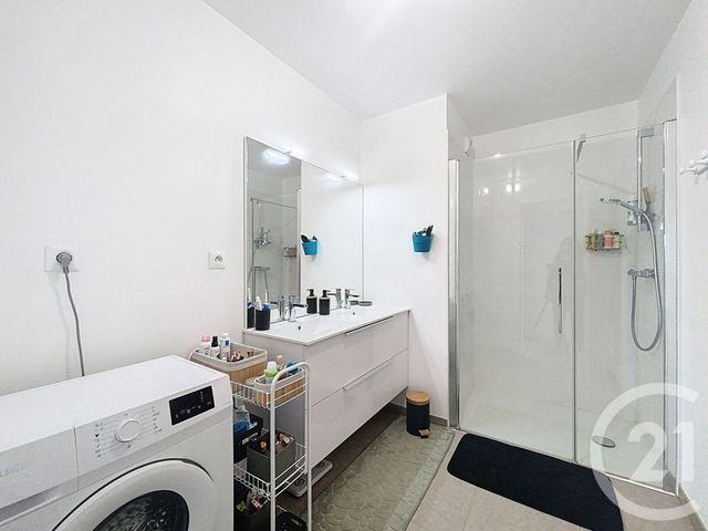 Appartement F3 à louer - 3 pièces - 76.95 m2 - CHOLET - 49 - PAYS-DE-LOIRE - Century 21 Les Arcades