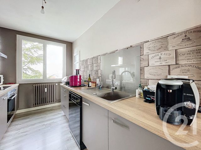 Appartement T3 à vendre - 3 pièces - 69.7 m2 - CHOLET - 49 - PAYS-DE-LOIRE - Century 21 Les Arcades