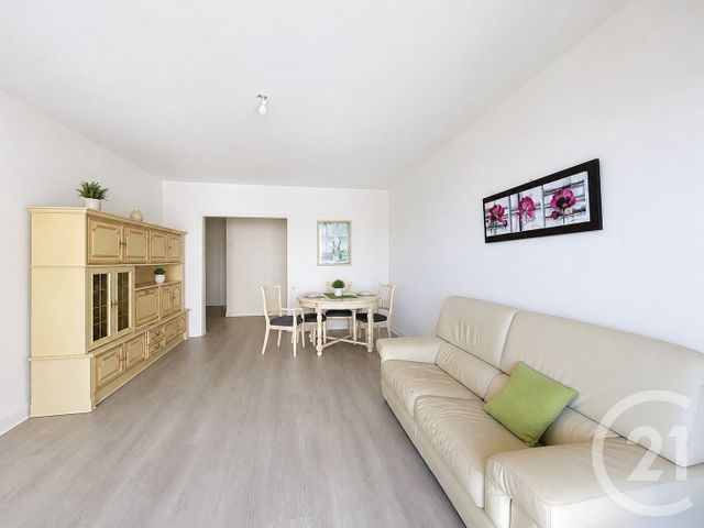 Appartement F3 à vendre - 4 pièces - 90.9 m2 - CHOLET - 49 - PAYS-DE-LOIRE - Century 21 Les Arcades