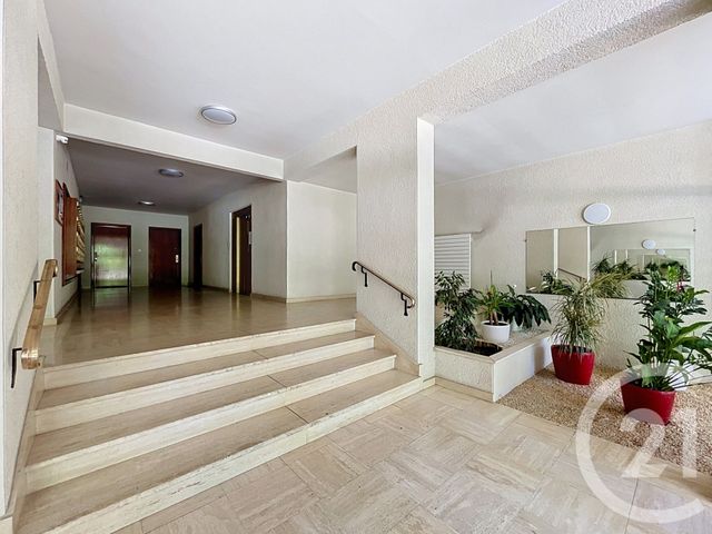 Appartement F3 à vendre - 4 pièces - 90.9 m2 - CHOLET - 49 - PAYS-DE-LOIRE - Century 21 Les Arcades