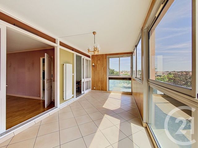 Appartement T5 à vendre - 5 pièces - 106.23 m2 - CHOLET - 49 - PAYS-DE-LOIRE - Century 21 Les Arcades