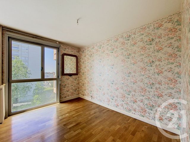 Appartement T5 à vendre - 5 pièces - 106.23 m2 - CHOLET - 49 - PAYS-DE-LOIRE - Century 21 Les Arcades