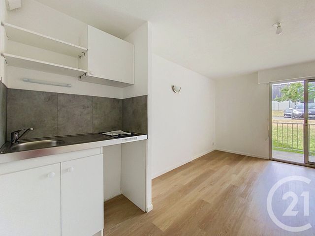 Appartement Studio à louer - 1 pièce - 24.22 m2 - CHOLET - 49 - PAYS-DE-LOIRE - Century 21 Les Arcades