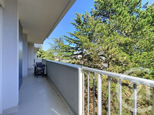 Appartement T4 à louer - 4 pièces - 75.66 m2 - CHOLET - 49 - PAYS-DE-LOIRE - Century 21 Les Arcades