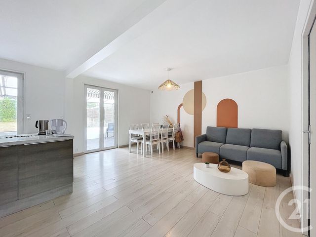 maison à louer - 7 pièces - 112.0 m2 - CHOLET - 49 - PAYS-DE-LOIRE - Century 21 Les Arcades