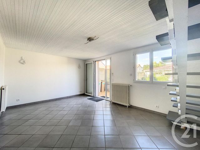 maison à louer - 4 pièces - 76.6 m2 - CHOLET - 49 - PAYS-DE-LOIRE - Century 21 Les Arcades