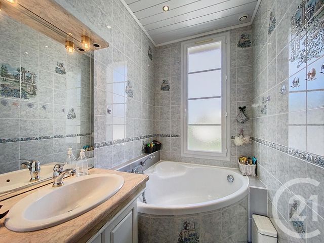 maison à vendre - 4 pièces - 65.0 m2 - CHOLET - 49 - PAYS-DE-LOIRE - Century 21 Les Arcades