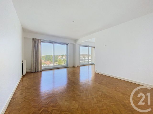 Appartement à louer - 4 pièces - 102.0 m2 - CHOLET - 49 - PAYS-DE-LOIRE - Century 21 Les Arcades