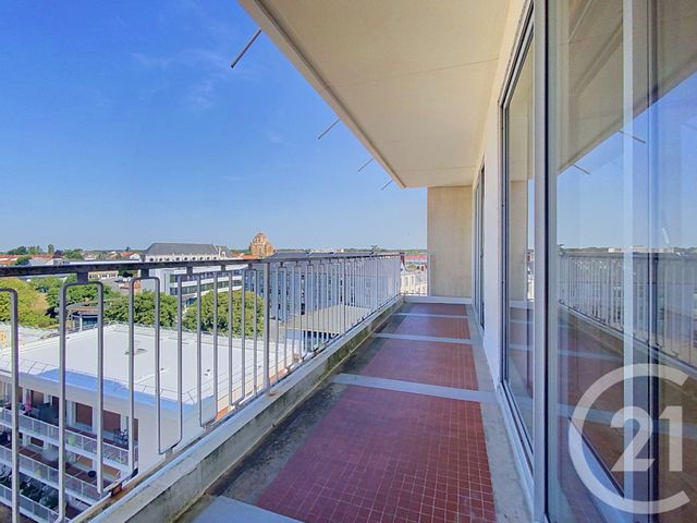 Appartement à louer - 4 pièces - 102.0 m2 - CHOLET - 49 - PAYS-DE-LOIRE - Century 21 Les Arcades