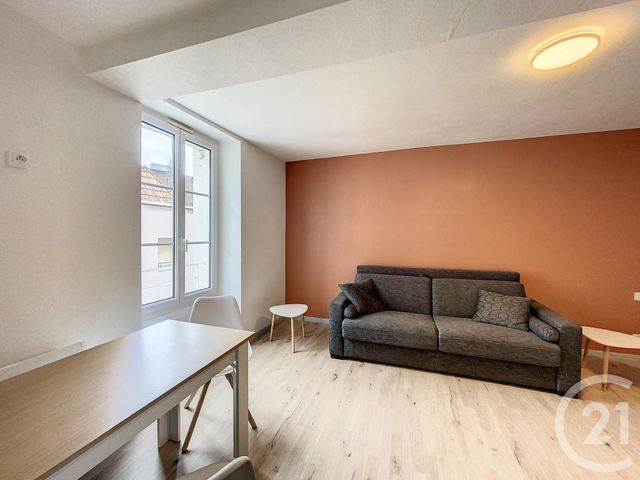 Appartement Studio à louer - 1 pièce - 24.02 m2 - CHOLET - 49 - PAYS-DE-LOIRE - Century 21 Les Arcades