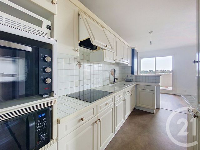 Appartement à louer - 4 pièces - 77.85 m2 - CHOLET - 49 - PAYS-DE-LOIRE - Century 21 Les Arcades