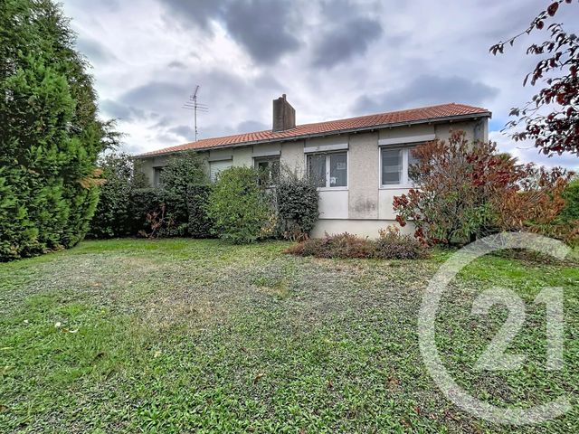 maison à vendre - 6 pièces - 130.0 m2 - CHOLET - 49 - PAYS-DE-LOIRE - Century 21 Les Arcades
