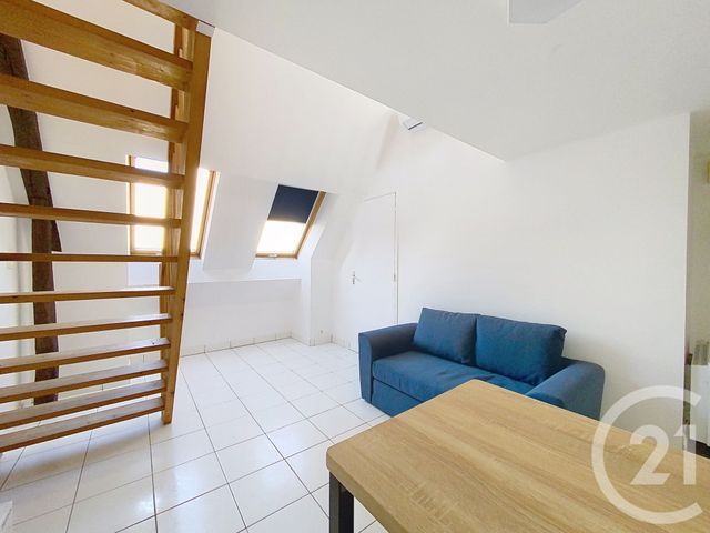 Appartement à louer - 2 pièces - 27.28 m2 - CHOLET - 49 - PAYS-DE-LOIRE - Century 21 Les Arcades