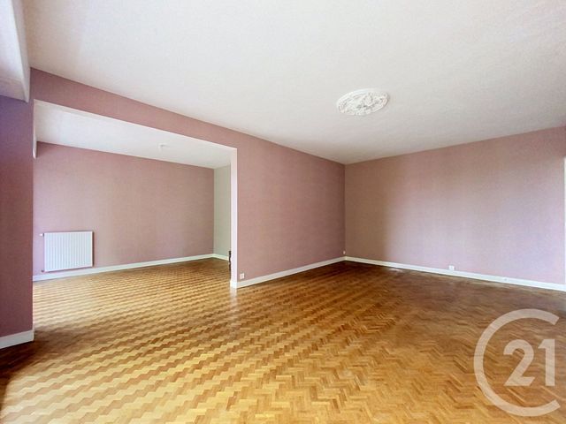 Appartement T4 à louer - 4 pièces - 101.0 m2 - CHOLET - 49 - PAYS-DE-LOIRE - Century 21 Les Arcades