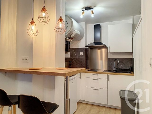 Appartement Studio à louer - 2 pièces - 29.0 m2 - CHOLET - 49 - PAYS-DE-LOIRE - Century 21 Les Arcades